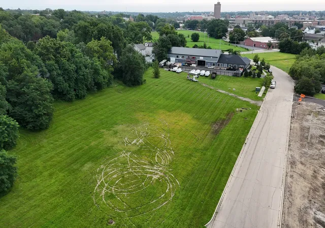 Photo 1 of Land for sale at 345 Marshall Ave, Aurora, IL 60506 | MLS# 12764306 | Listing updated on 2026-09-25