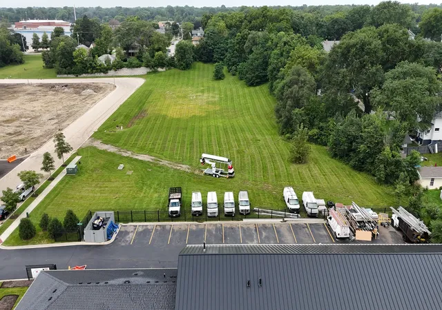 Photo 3 of Land for sale at 345 Marshall Ave, Aurora, IL 60506 | MLS# 12764306 | Listing updated on 2026-09-25