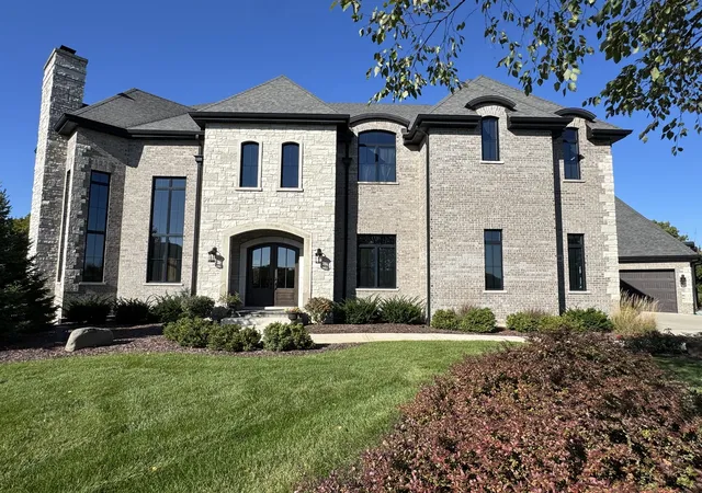 Single family home for sale at 18640 S Cornflower Ct, Mokena, IL 60448 | MLS# 12764314