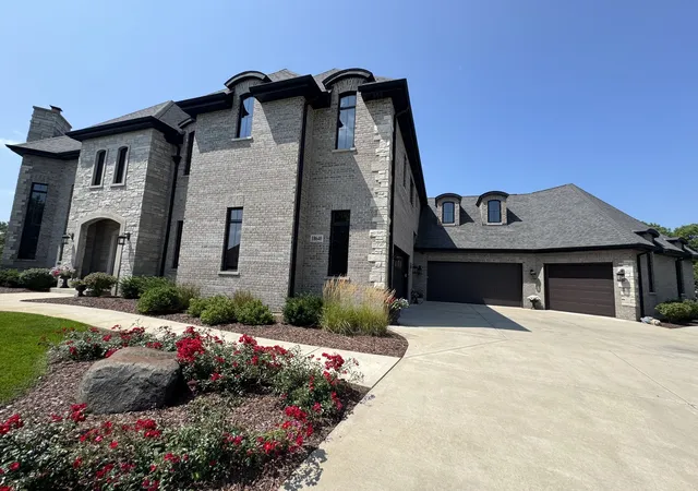 Photo 2 of Single family home for sale at 18640 S Cornflower Ct, Mokena, IL 60448 | MLS# 12764314 | Listing updated on 2026-10-06