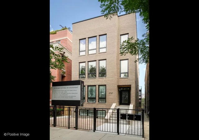 Photo 1 of Condo for sale at 3721 N Kenmore Ave #1, Chicago, IL 60613 | MLS# 12764345 | Listing updated on 2026-09-26