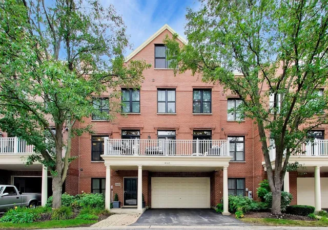Photo 1 of Townhouse for sale at 1865 Admiral Ct #92, Glenview, IL 60026 | MLS# 12764376 | Listing updated on 2026-09-19