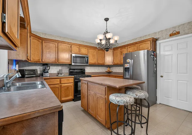 Photo 3 of Single family home for sale at 26142 W Highland Dr, Channahon, IL 60410 | MLS# 12764378 | Listing updated on 2026-09-28