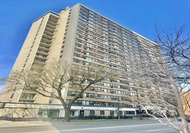 Condo for sale at 6030 N Sheridan Rd #803, Chicago, IL 60660 | MLS# 12764391