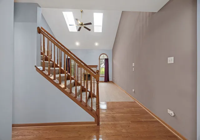 Photo 3 of Townhouse for sale at 2012 Clover Ln #2012, Woodridge, IL 60517 | MLS# 12764392 | Listing updated on 2026-10-21