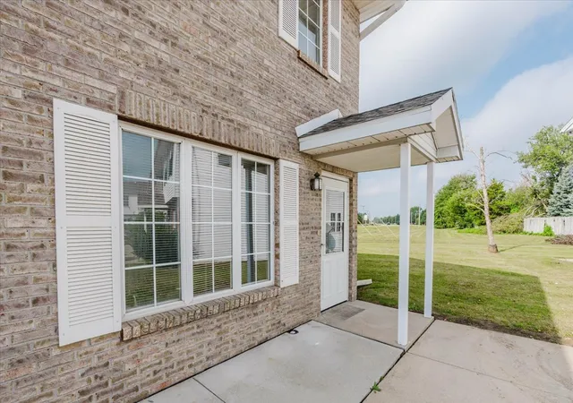 Photo 3 of Condo for sale at 23 Fetzer Dr #1, Bloomington, IL 61704 | MLS# 12764405 | Listing updated on 2026-09-19