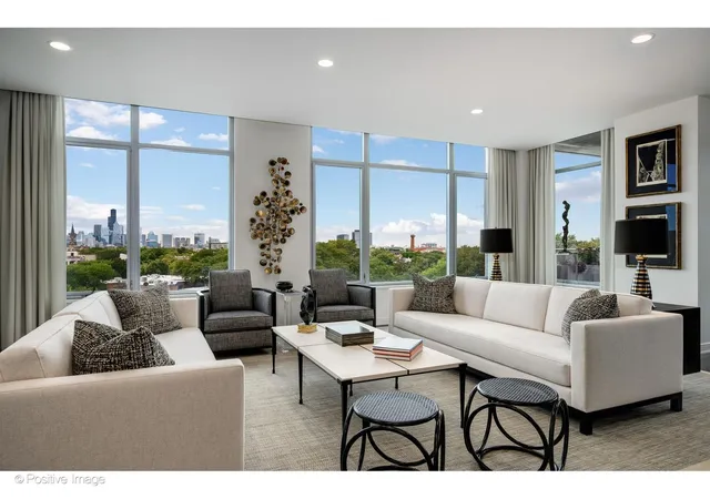 Photo 3 of Condo for sale at 540 W Webster Ave #511, Chicago, IL 60614 | MLS# 12764415 | Listing updated on 2026-10-07