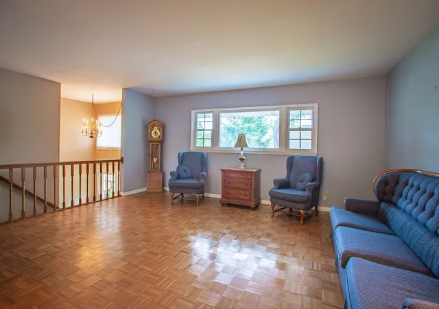 Photo 3 of Single family home for sale at 1379 Cumberland Cir W, Elk Grove Village, IL 60007 | MLS# 12764425 | Listing updated on 2026-09-20