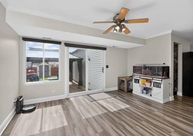 Photo 4 of Single family home for sale at 224 Presidential Blvd, Oswego, IL 60543 | MLS# 12764438 | Listing updated on 2026-10-05