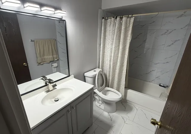 Photo 4 of Condo for sale at 495 Mchenry Rd #1B, Wheeling, IL 60090 | MLS# 12764446 | Listing updated on 2026-09-19