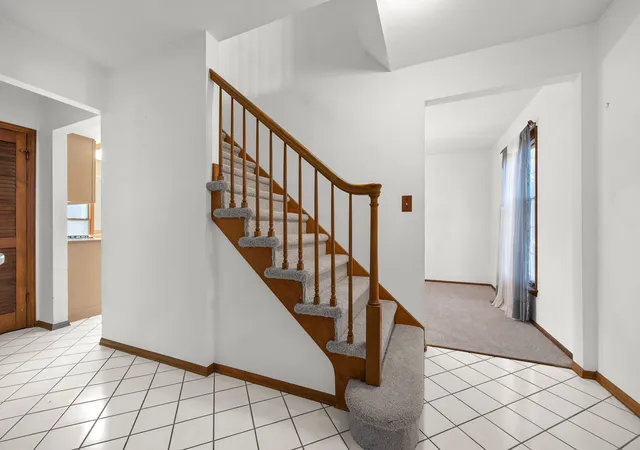 Photo 2 of Single family home for sale at 161 39th Street, Downers Grove, IL 60515 | MLS# 12764448 | Listing updated on 2026-10-27