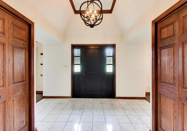 Photo 3 of Single family home for sale at 2n771 Anderson Ct, West Chicago, IL 60185 | MLS# 12764461 | Listing updated on 2026-09-24