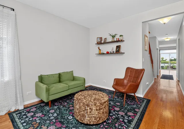 Photo 3 of Single family home for sale at 239 Bluegrass Pkwy, Oswego, IL 60543 | MLS# 12764466 | Listing updated on 2026-10-01
