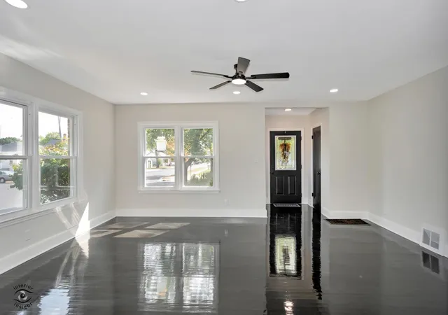 Photo 2 of Single family home for sale at 509 W Williams St, Kankakee, IL 60901 | MLS# 12764489 | Listing updated on 2026-09-20