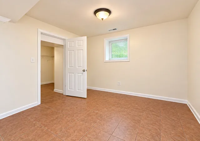 Photo 4 of Condo for sale at 1229 N Austin Blvd #1, Chicago, IL 60651 | MLS# 12764494 | Listing updated on 2026-09-19