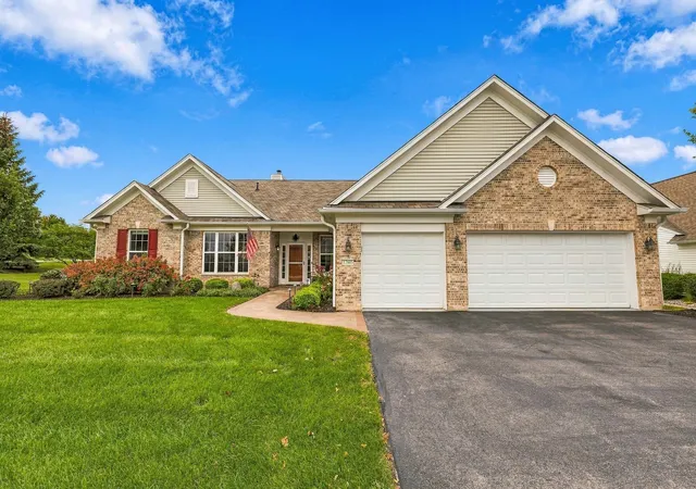 Photo 2 of Single family home for sale at 12805 Muir Dr, Huntley, IL 60142 | MLS# 12764500 | Listing updated on 2026-09-30