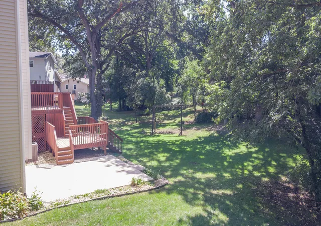 Photo 3 of Single family home for sale at 732 Santa Fe Dr, Freeport, IL 61032 | MLS# 12764507 | Listing updated on 2026-09-23
