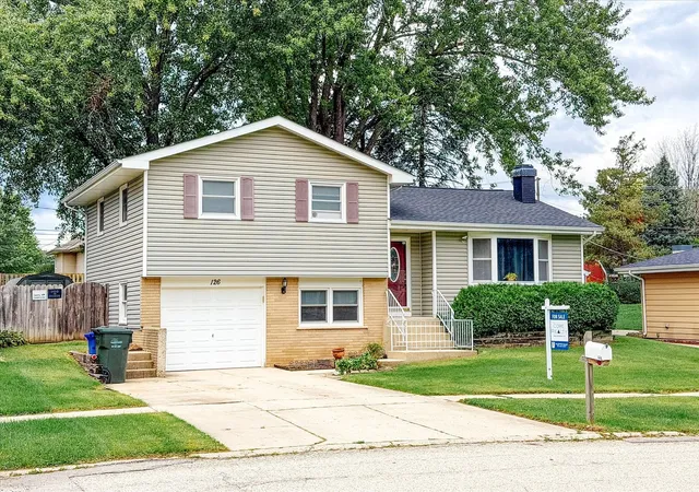 Photo 1 of Single family home for sale at 126 Bunkerhill Ave, South Elgin, IL 60177 | MLS# 12764524 | Listing updated on 2026-09-24