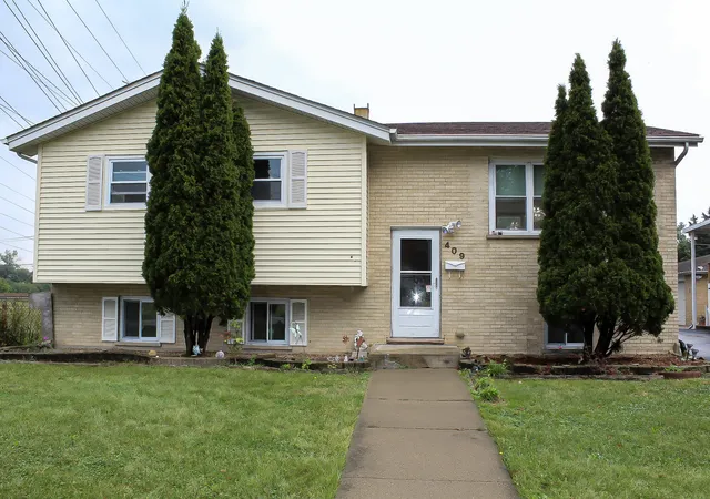 Photo 1 of Single family home for sale at 409 E Cherry Hl, Addison, IL 60101 | MLS# 12764560 | Listing updated on 2026-09-24
