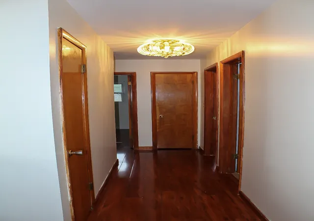 Photo 4 of Single family home for sale at 409 E Cherry Hl, Addison, IL 60101 | MLS# 12764560 | Listing updated on 2026-09-24