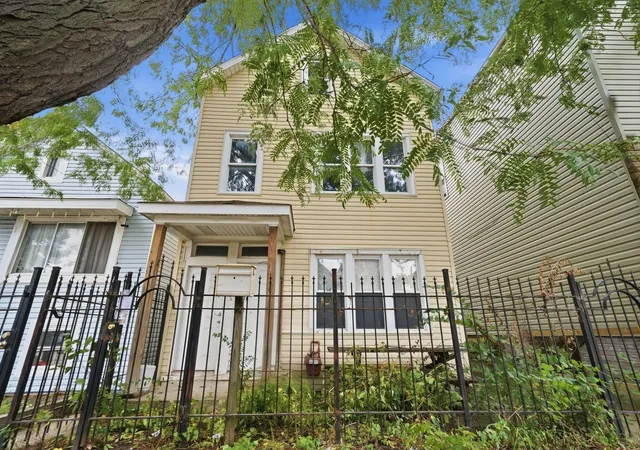 Multi family home for sale at 4851 S Wood St, Chicago, IL 60609 | MLS# 12764561