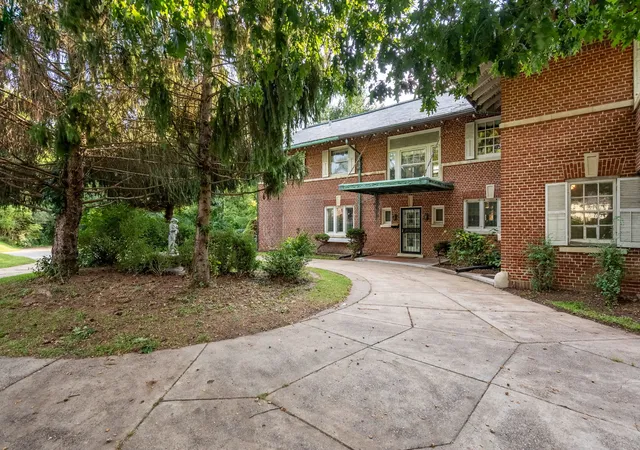 Photo 2 of Single family home for sale at 1505 19th Avenue, Rock Island, IL 61201 | MLS# 12764573 | Listing updated on 2026-09-25