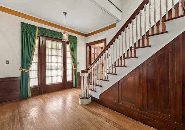 Photo 4 of Single family home for sale at 1505 19th Avenue, Rock Island, IL 61201 | MLS# 12764573 | Listing updated on 2026-09-25