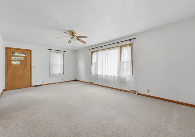 Photo 3 of Sale Pending at 402 Southwest 5th St, Aledo, IL 61231 | MLS# 12764576 | Listing updated on 2026-10-05