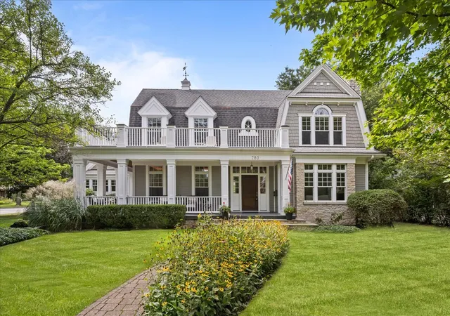 Single family home for sale at 780 Prairie Rd, Glencoe, IL 60022 | MLS# 12764577