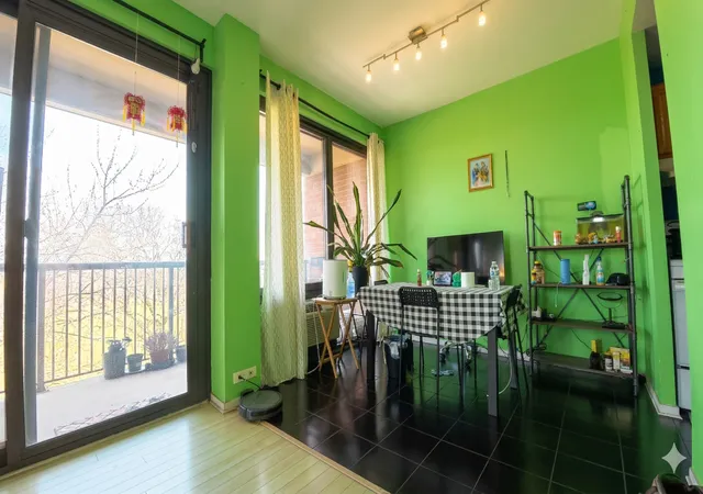 Listing Photo 4 - Condo for sale in building located at 3021 S Michigan Ave, Chicago, IL 60616 - Unit #510