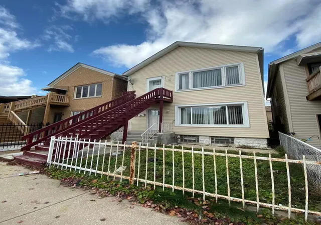 Photo 2 of Multi family home for sale at 306 W 30th Street, Chicago, IL 60616 | MLS# 12764596 | Listing updated on 2026-09-21