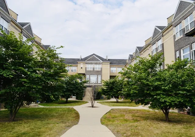 Townhouse for sale at 6200 S Ingleside Ave #13A, Chicago, IL 60637 | MLS# 12764610