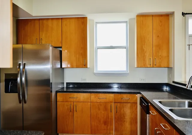 Photo 3 of Townhouse for sale at 6200 S Ingleside Ave #13A, Chicago, IL 60637 | MLS# 12764610 | Listing updated on 2026-09-26