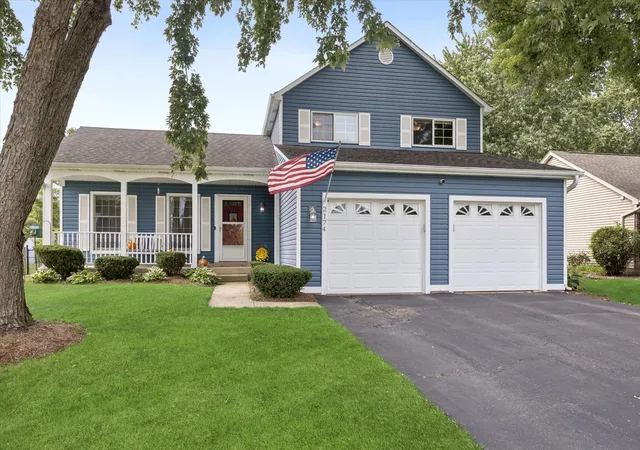 Single family home for sale at 2174 Stirrup Ln, Wheaton, IL 60189 | MLS# 12764640