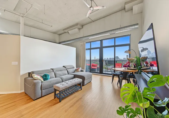Photo 3 of Condo for sale at 1524 S Sangamon St #704S, Chicago, IL 60608 | MLS# 12764670 | Listing updated on 2026-09-22