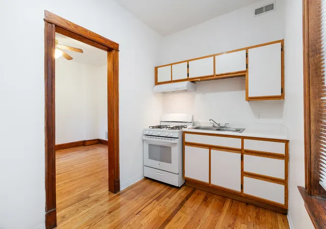 Photo 1 of Condo for sale at 2548 W Augusta Ave #2R, Chicago, IL 60622 | MLS# 12764678 | Listing updated on 2026-09-24