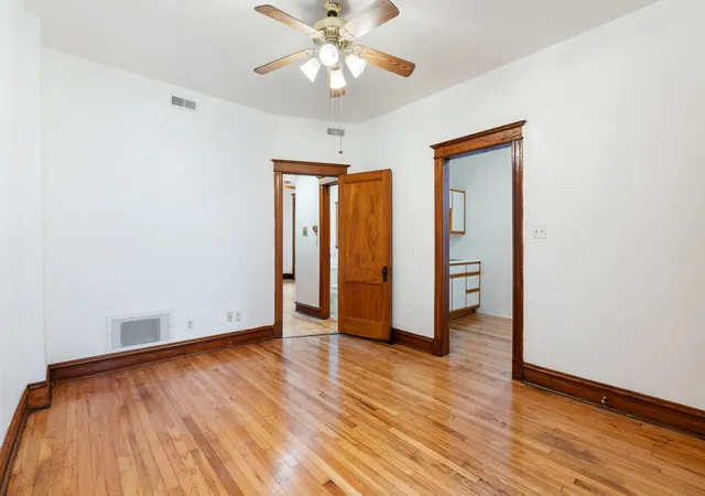 Photo 4 of Condo for sale at 2548 W Augusta Ave #2R, Chicago, IL 60622 | MLS# 12764678 | Listing updated on 2026-09-24