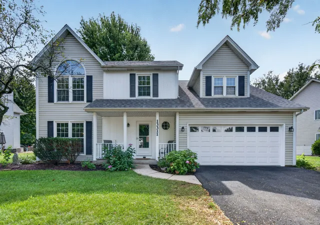 Photo 2 of Single family home for sale at 13311 S Columbine Cir, Plainfield, IL 60585 | MLS# 12764683 | Listing updated on 2026-09-23