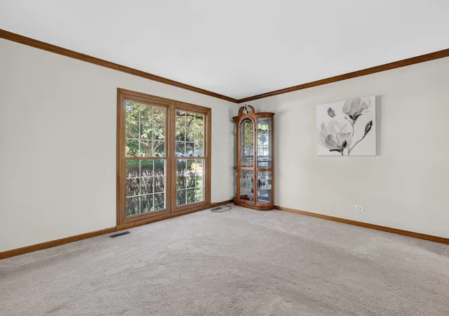 Photo 4 of Single family home for sale at 13311 S Columbine Cir, Plainfield, IL 60585 | MLS# 12764683 | Listing updated on 2026-09-23