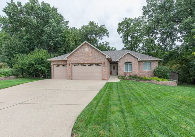 Photo 1 of Sale Pending at 2339 Amelia Dr, Princeton, IL 61356 | MLS# 12764725 | Listing updated on 2026-09-28