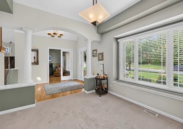 Photo 4 of Single family home for sale at 24735 Illini Dr, Plainfield, IL 60544 | MLS# 12764734 | Listing updated on 2026-09-20