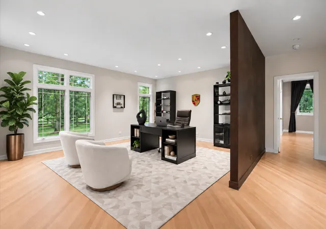 Photo 3 of Mansion for sale at 200 Glenwood Rd, Lake Forest, IL 60045 | MLS# 12764742 | Listing updated on 2026-09-26