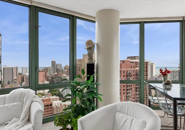 Photo 4 of Condo for sale at 111 W Maple St #2701, Chicago, IL 60610 | MLS# 12764778 | Listing updated on 2026-09-23