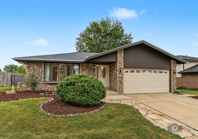Photo 1 of Single family home for sale at 17325 Locust Ave, Tinley Park, IL 60487 | MLS# 12764803 | Listing updated on 2026-09-21