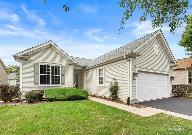Single family home for sale at 313 Prideland Dr, Shorewood, IL 60404 | MLS# 12764814