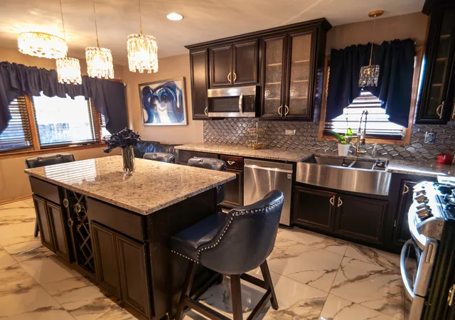 Photo 3 of Single family home for sale at 2755 W 85th Street, Chicago, IL 60652 | MLS# 12764840 | Listing updated on 2026-10-08