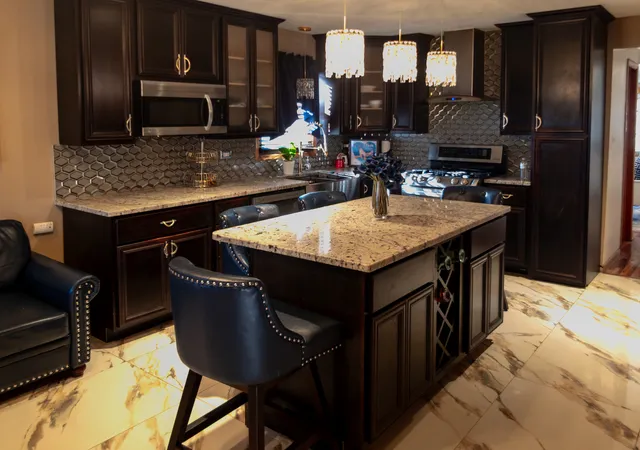 Photo 4 of Single family home for sale at 2755 W 85th Street, Chicago, IL 60652 | MLS# 12764840 | Listing updated on 2026-10-08