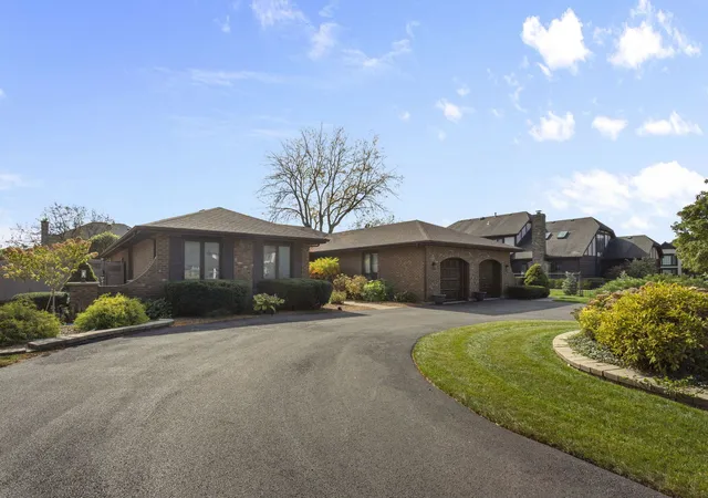 Photo 2 of Single family home for sale at 22w507 John Ct, Medinah, IL 60157 | MLS# 12764841 | Listing updated on 2026-10-21