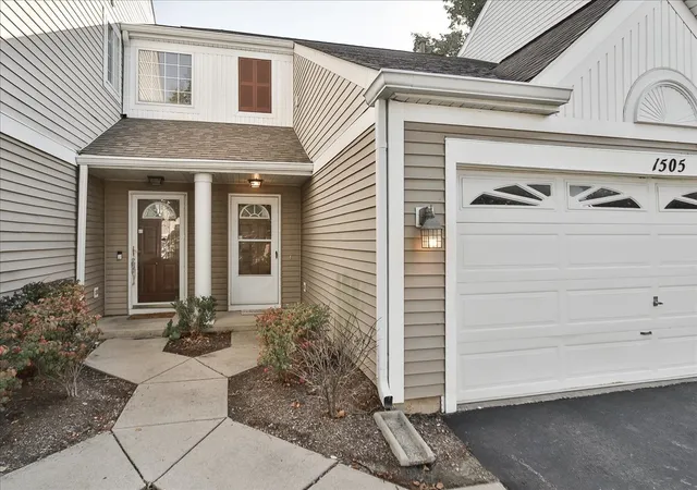 Photo 2 of Townhouse for sale at 1505 Spaulding Rd, Bartlett, IL 60103 | MLS# 12764846 | Listing updated on 2026-10-10