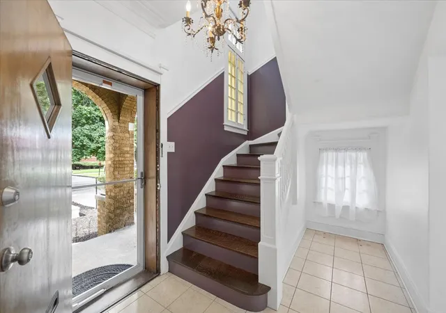 Photo 3 of Single family home for sale at 4821 N Harding Ave, Chicago, IL 60625 | MLS# 12764853 | Listing updated on 2026-09-22